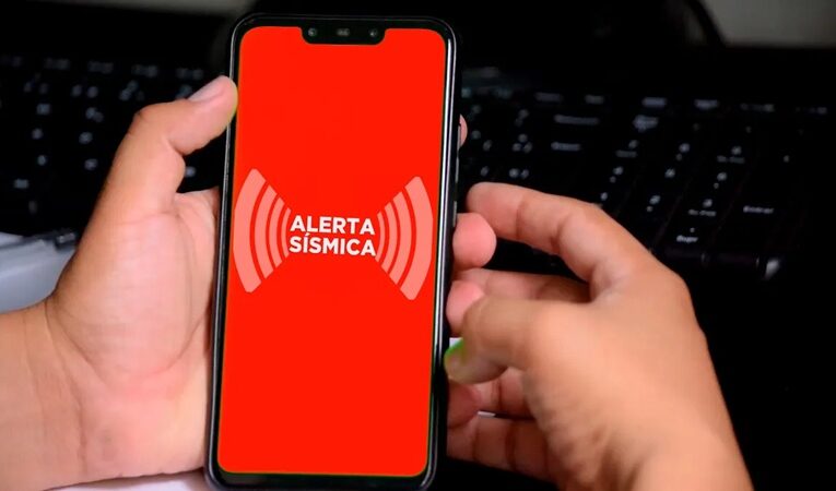 Sheinbaum rechaza fallas por mantenimiento en sistema de alerta sísmica móvil