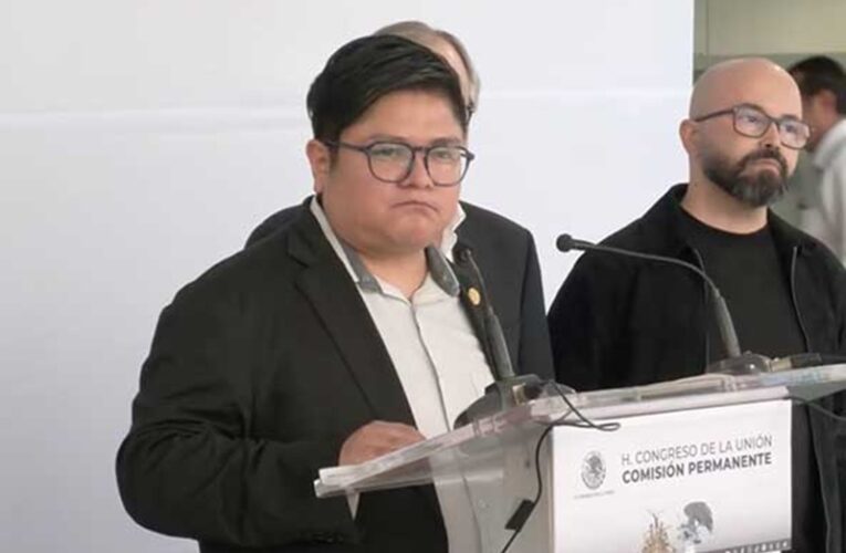 Gibrán Ramírez exige juicio político contra Rocha e Inzunza