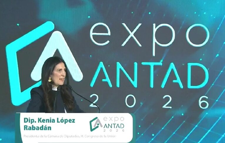 Kenia López Rabadán analiza retos estructurales del comercio ante la ANTAD