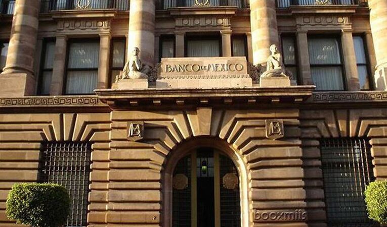 Banxico reduce tasa a 6.5% y proyecta fin de recortes monetarios