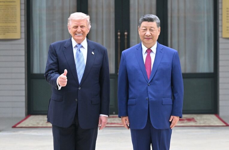 Trump omite tema arancelario en Pekín pese a vigencia de gravámenes sustanciales