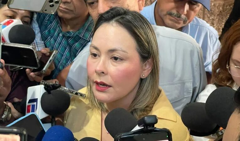 Sheinbaum recibe a gobernadora de Sinaloa tras relevo por nexos con narco