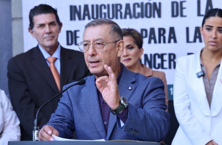 Pedro Zenteno pone vapeadores, cáncer y salud mental en agenda