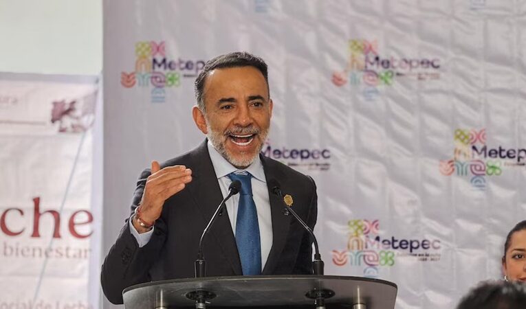 Morena exige renuncia de Fernando Flores tras operativo armado en Metepec