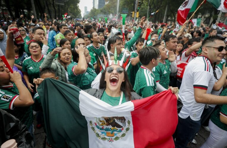 Triunfo de México genera derrama de mil 200 millones de pesos