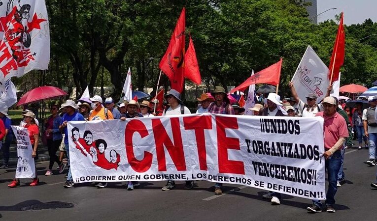 Paro de CNTE deja sin clases a 1.4 millones de alumnos