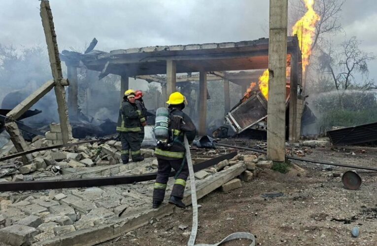 Explosión de cuatro pipas de gas LP en Tepeaca provoca dos mil evacuaciones