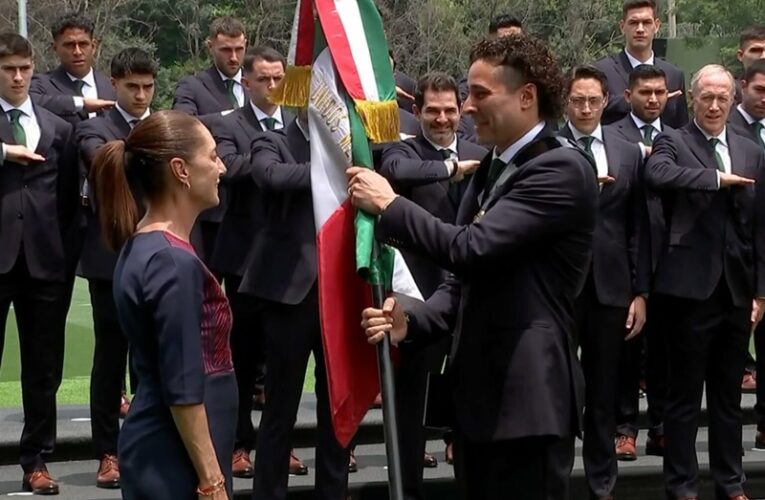 Claudia Sheinbaum abandera a Selección Mexicana para el Mundial de Futbol 2026